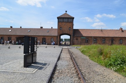 A roots journey to Zaglembie 2016 - Visit in Auschwitz Birkenau