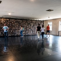 AuschwitzBirkenau2016-8.jpg